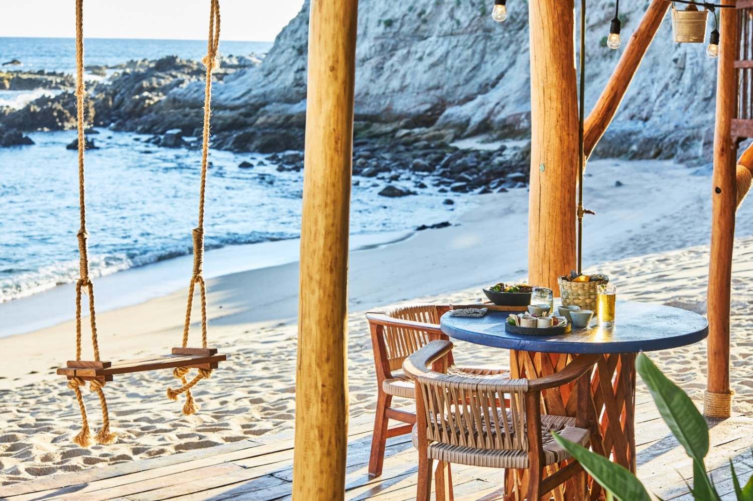 Beach Dining